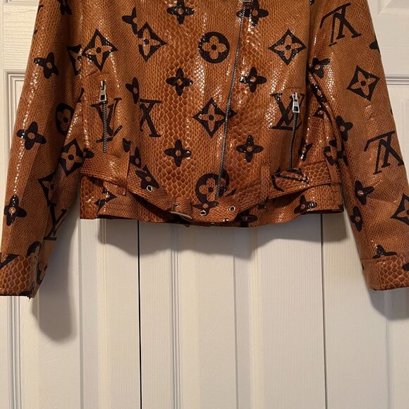 Jacket - Picture 3 of 4